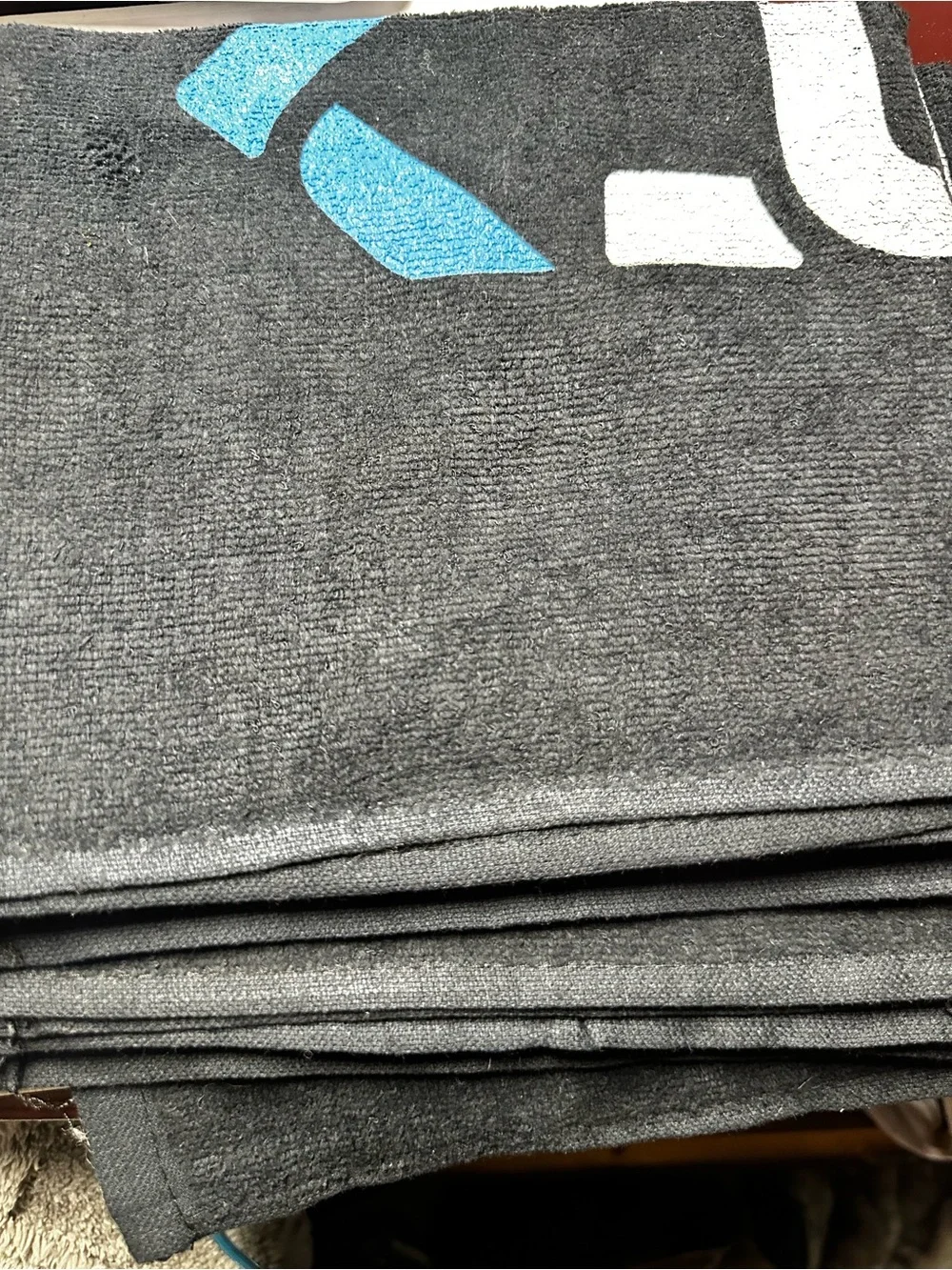 4pcs Black Graphic Towel with Large White Text